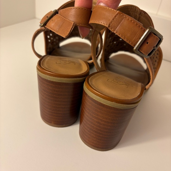 Franco Sarto Brown Leather Woven High Heel Sandals - Picture 5 of 7